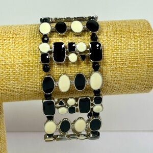 Vintage Black and White Silver Tone Stretch Bracelet
